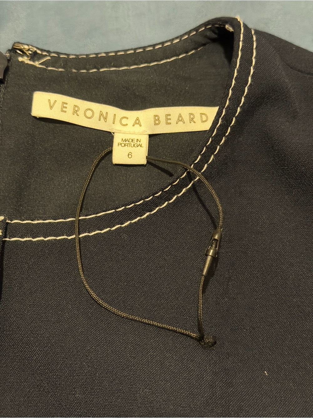 Veronica Beard Navy Dress with Cream Contrast Stitching midi dress,sz6, pre-owne - Picture 14 of 14